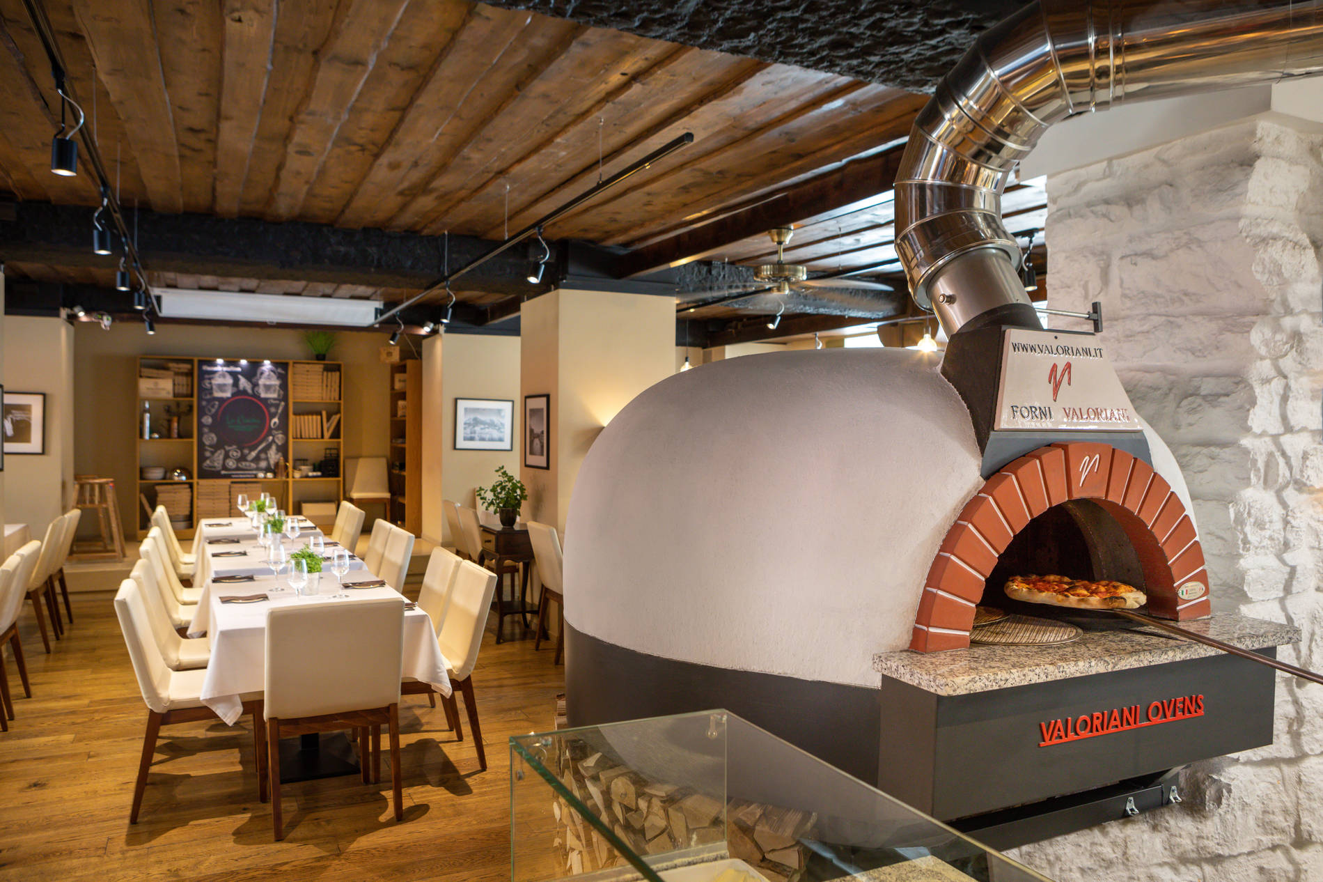 La Cucina Restoran & Pizzeria