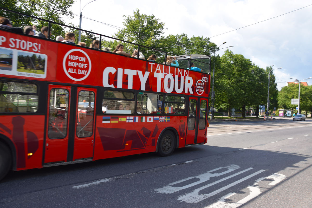 City Tour buss Tallinnas, Eestis