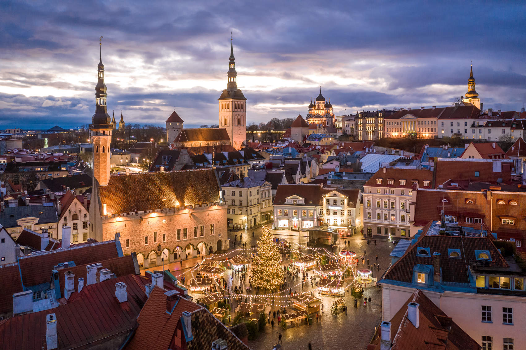 Christmas lights in Tallinn Old Town, Estonia Photo: Kaupo Kalda