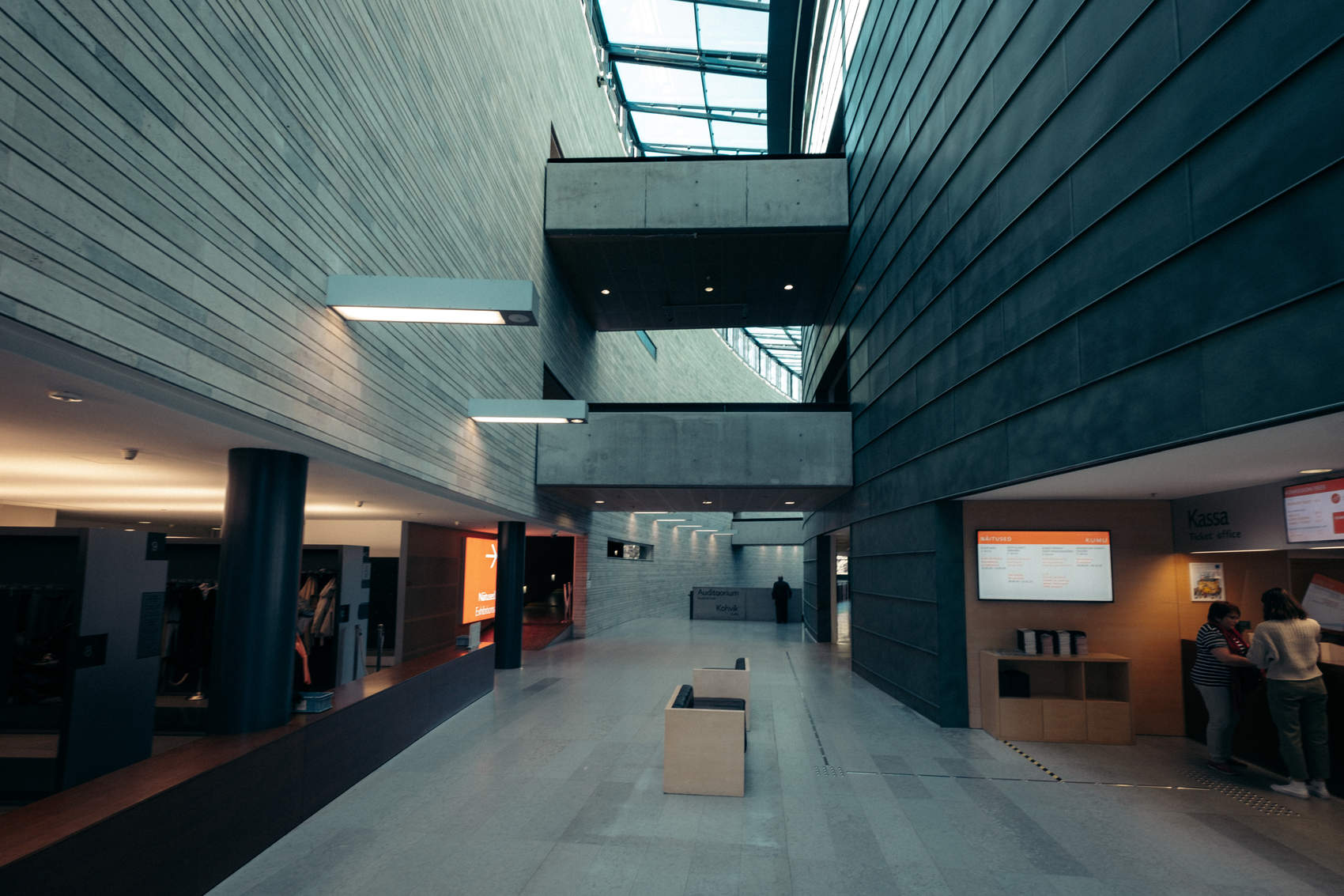 Teneti võttepaigad Tallinnas: Kumu kunstimuuseum, filmis Oslo vabasadam. Foto: Kadi-Liis Koppel